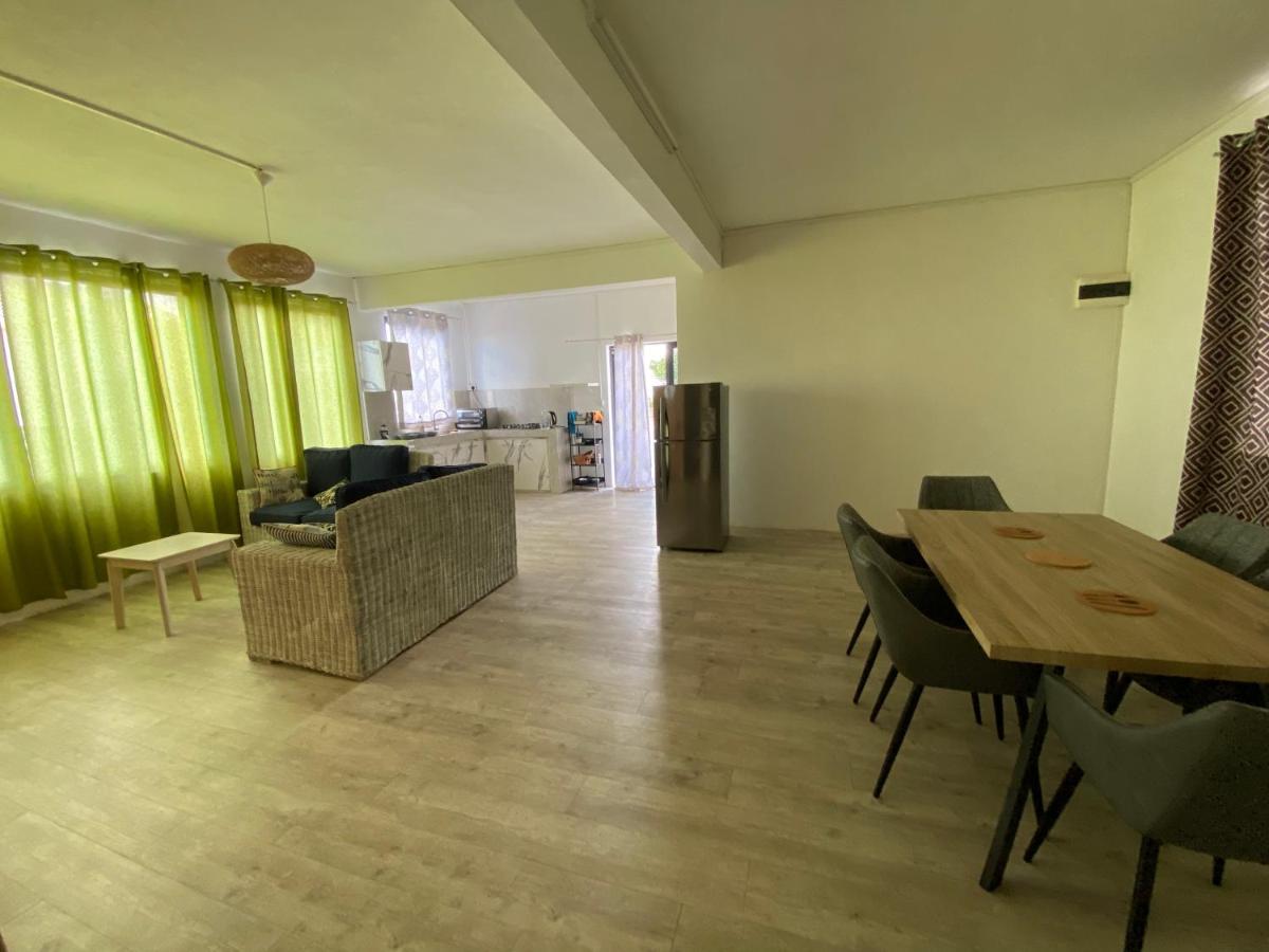 Cosy Seaview Apartment Pointe aux Sable Exterior photo
